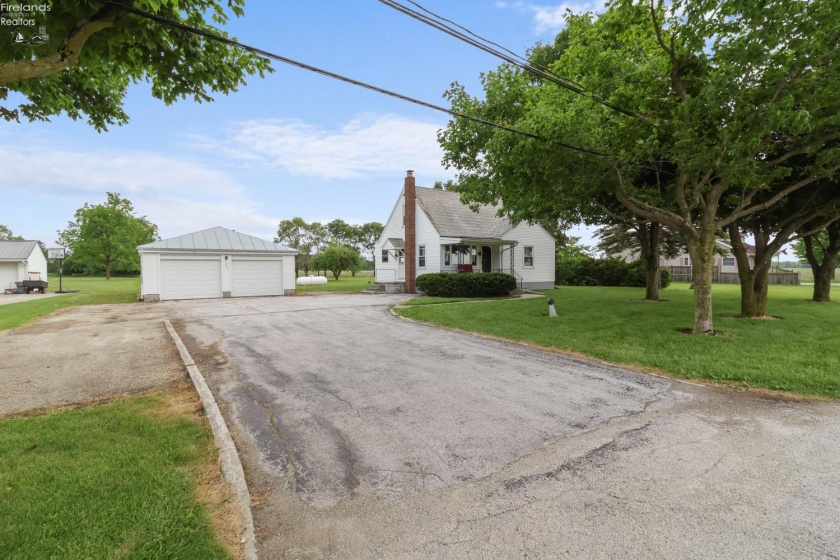 4520 SR 600, Gibsonburg, 43431, 2 Bedrooms Bedrooms, ,1 BathroomBathrooms,Residential,For Sale,SR 600,20262146