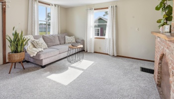 234 Charlotte Street, Tiffin, 44883, 3 Bedrooms Bedrooms, ,1 BathroomBathrooms,Residential,For Sale,Charlotte,20261751