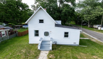 234 Charlotte Street, Tiffin, 44883, 3 Bedrooms Bedrooms, ,1 BathroomBathrooms,Residential,For Sale,Charlotte,20261751