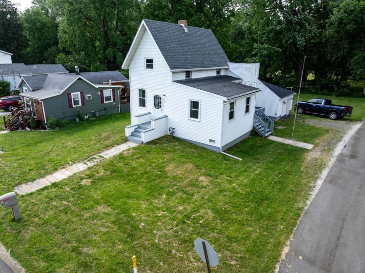 234 Charlotte Street, Tiffin, 44883, 3 Bedrooms Bedrooms, ,1 BathroomBathrooms,Residential,For Sale,Charlotte,20261751