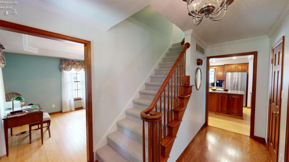 27 Ridge Drive, Fremont, 43420, 4 Bedrooms Bedrooms, ,3 BathroomsBathrooms,Residential,For Sale,Ridge,20262175