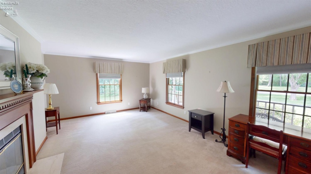 27 Ridge Drive, Fremont, 43420, 4 Bedrooms Bedrooms, ,3 BathroomsBathrooms,Residential,For Sale,Ridge,20262175