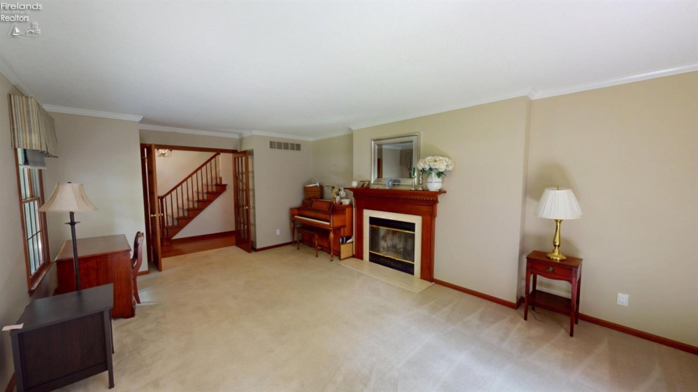 27 Ridge Drive, Fremont, 43420, 4 Bedrooms Bedrooms, ,3 BathroomsBathrooms,Residential,For Sale,Ridge,20262175