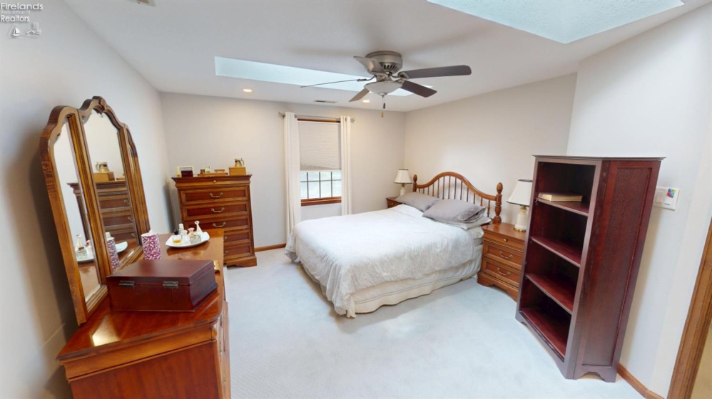 27 Ridge Drive, Fremont, 43420, 4 Bedrooms Bedrooms, ,3 BathroomsBathrooms,Residential,For Sale,Ridge,20262175