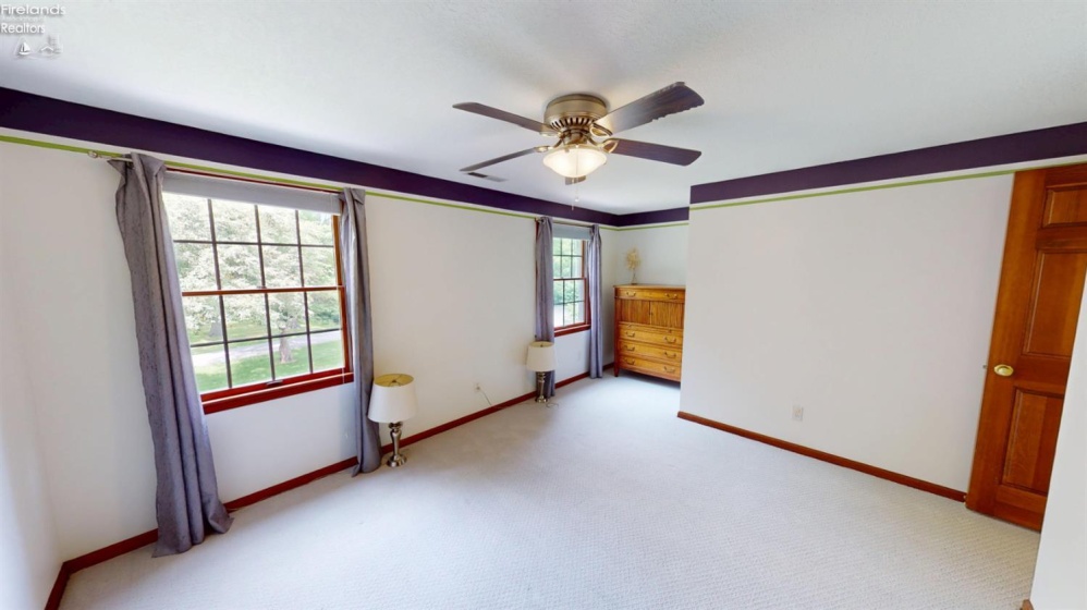 27 Ridge Drive, Fremont, 43420, 4 Bedrooms Bedrooms, ,3 BathroomsBathrooms,Residential,For Sale,Ridge,20262175