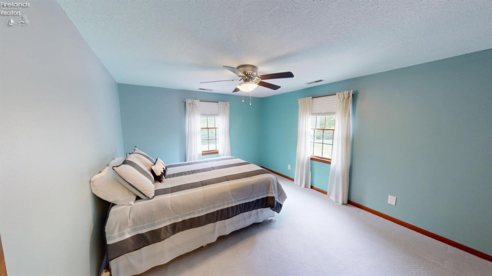 27 Ridge Drive, Fremont, 43420, 4 Bedrooms Bedrooms, ,3 BathroomsBathrooms,Residential,For Sale,Ridge,20262175