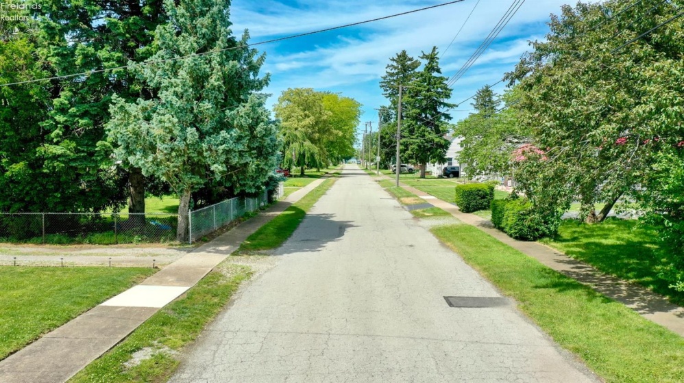 1337 Lasalle, Sandusky, 44870, 3 Bedrooms Bedrooms, ,1 BathroomBathrooms,Residential,For Sale,Lasalle,20262210