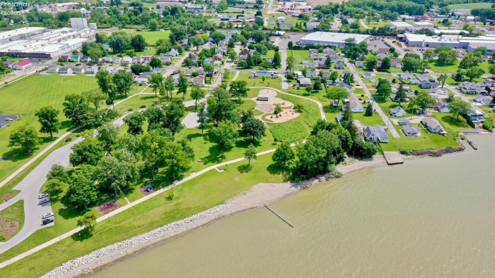 1337 Lasalle, Sandusky, 44870, 3 Bedrooms Bedrooms, ,1 BathroomBathrooms,Residential,For Sale,Lasalle,20262210