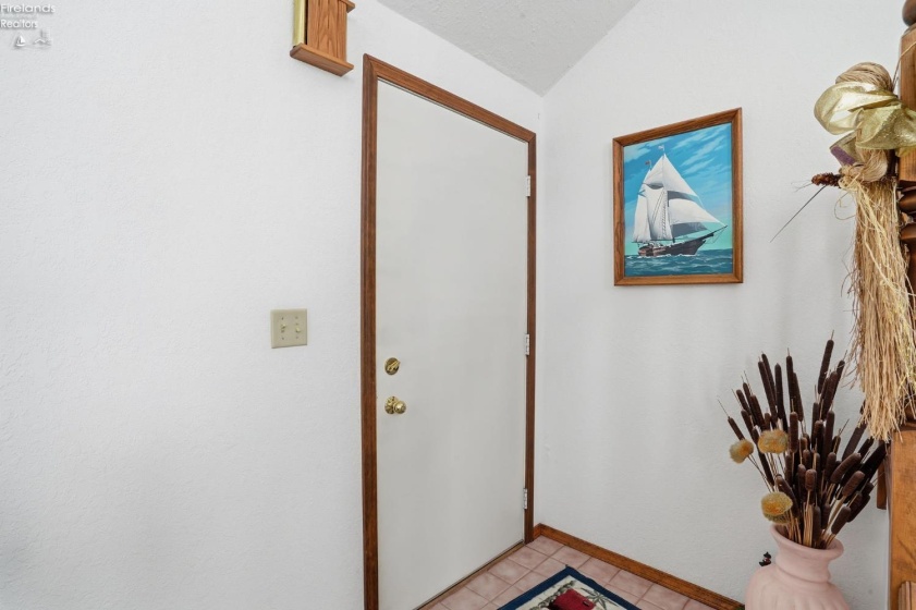 522 Gravel Bar Road, Marblehead, 43440, 3 Bedrooms Bedrooms, ,2 BathroomsBathrooms,Residential,For Sale,Gravel Bar,20262192