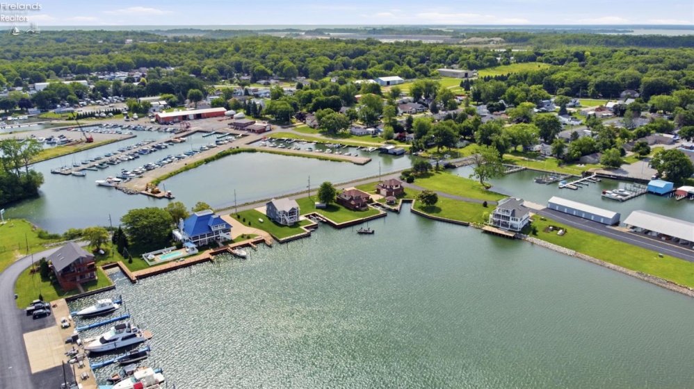 522 Gravel Bar Road, Marblehead, 43440, 3 Bedrooms Bedrooms, ,2 BathroomsBathrooms,Residential,For Sale,Gravel Bar,20262192