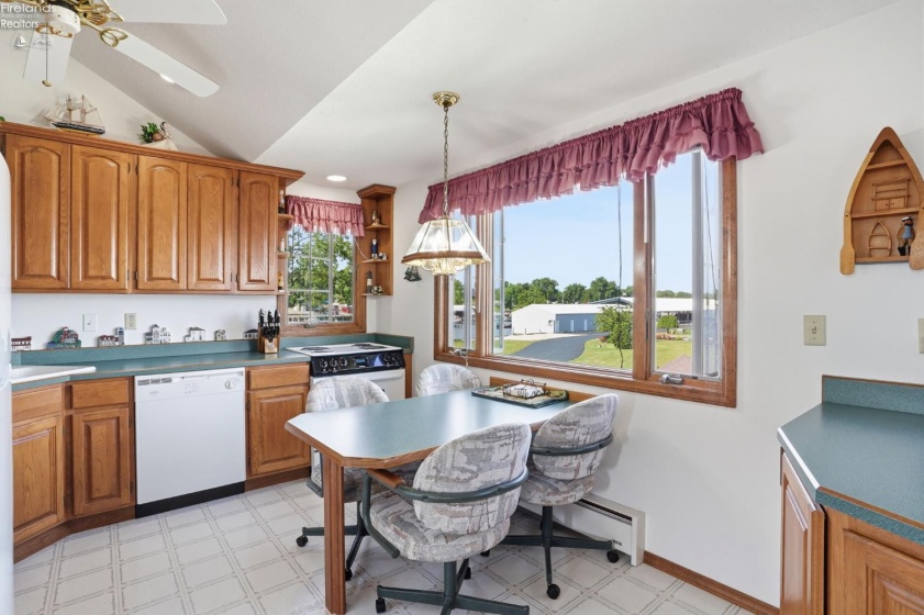 522 Gravel Bar Road, Marblehead, 43440, 3 Bedrooms Bedrooms, ,2 BathroomsBathrooms,Residential,For Sale,Gravel Bar,20262192
