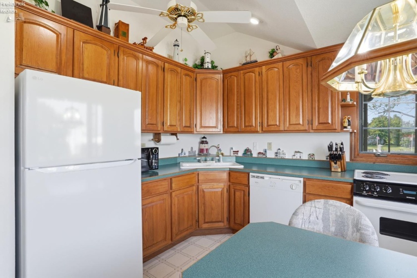 522 Gravel Bar Road, Marblehead, 43440, 3 Bedrooms Bedrooms, ,2 BathroomsBathrooms,Residential,For Sale,Gravel Bar,20262192