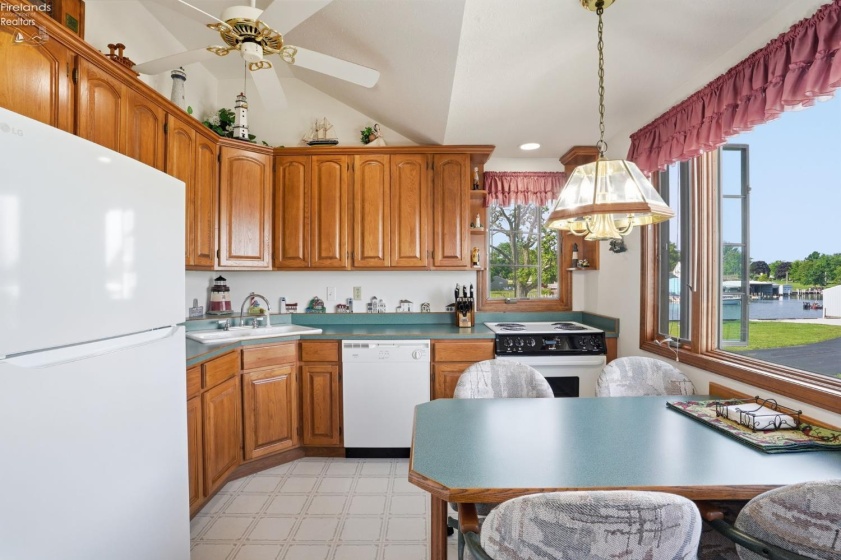 522 Gravel Bar Road, Marblehead, 43440, 3 Bedrooms Bedrooms, ,2 BathroomsBathrooms,Residential,For Sale,Gravel Bar,20262192