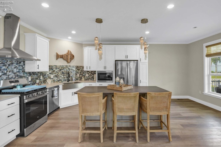 10850 Bayshore Road Cardinal Boulevard, Marblehead, 43440, 3 Bedrooms Bedrooms, ,2 BathroomsBathrooms,Residential,For Sale,Bayshore Road Cardinal,20262200
