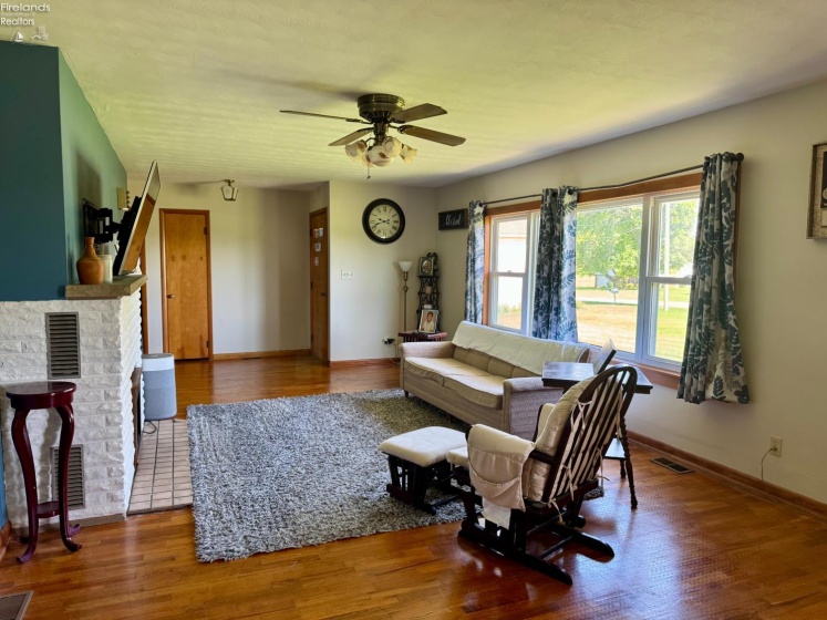 4830 Willard West Road, Willard, 44890, 3 Bedrooms Bedrooms, ,2 BathroomsBathrooms,Residential,For Sale,Willard West,20262212