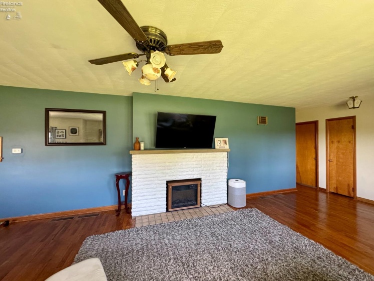 4830 Willard West Road, Willard, 44890, 3 Bedrooms Bedrooms, ,2 BathroomsBathrooms,Residential,For Sale,Willard West,20262212