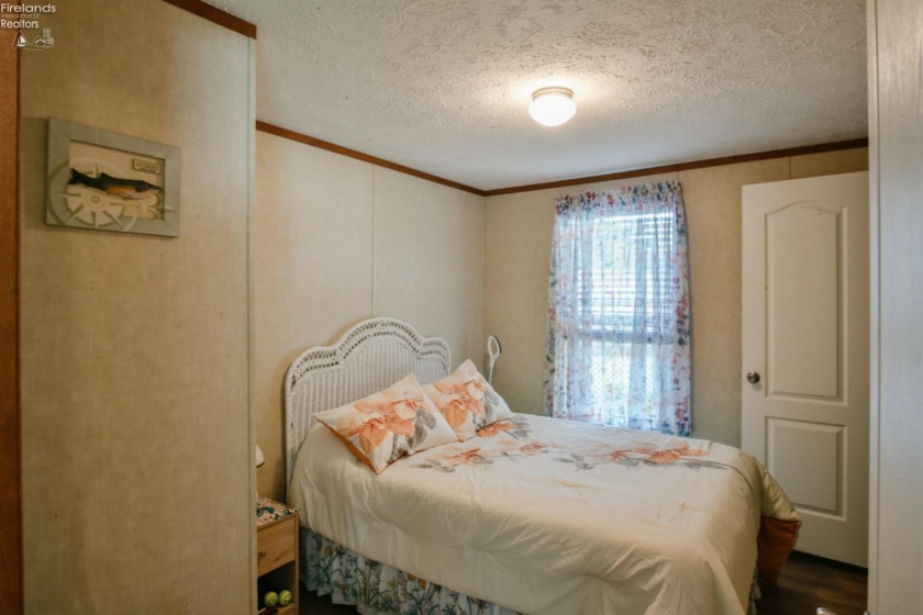 187 Driftwood Parkway, Port Clinton, 43452, 2 Bedrooms Bedrooms, ,2 BathroomsBathrooms,Residential,For Sale,Driftwood,20262198