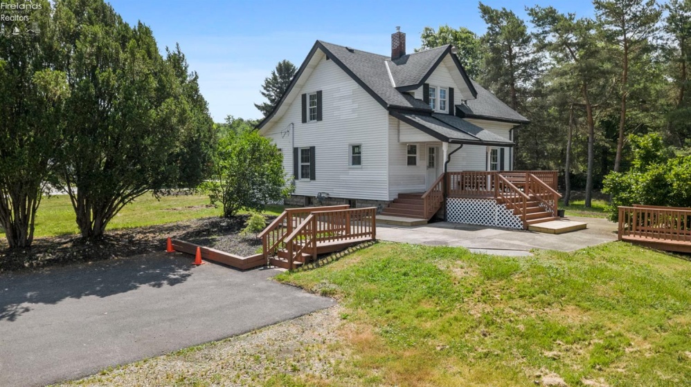 298 Substation Road, Brunswick, 44212, 4 Bedrooms Bedrooms, ,3 BathroomsBathrooms,Residential,For Sale,Substation,20262211