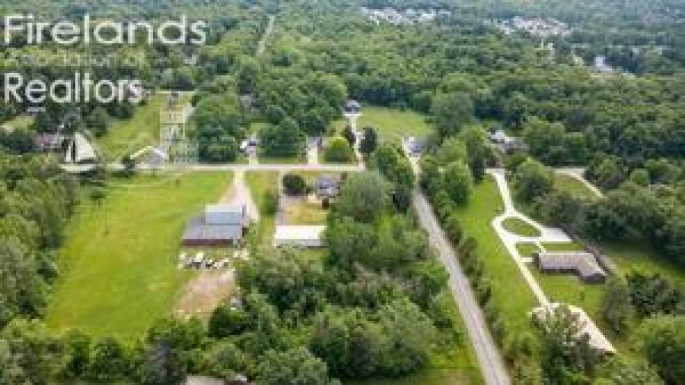 298 Substation Road, Brunswick, 44212, 4 Bedrooms Bedrooms, ,3 BathroomsBathrooms,Residential,For Sale,Substation,20262211