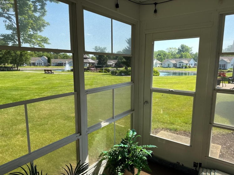 3865 Vineyard Village Drive, Port Clinton, 43452, 1 Bedroom Bedrooms, ,2 BathroomsBathrooms,Residential,For Sale,Vineyard Village,20262120