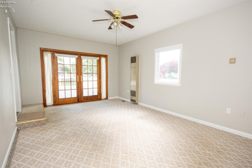 103 Roger Avenue, Bellevue, 44811, 3 Bedrooms Bedrooms, ,2 BathroomsBathrooms,Residential,For Sale,Roger,20262208