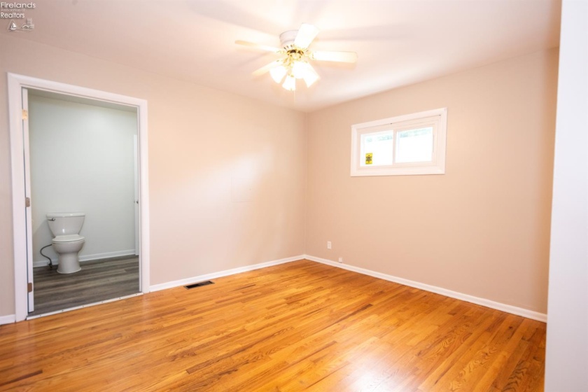 103 Roger Avenue, Bellevue, 44811, 3 Bedrooms Bedrooms, ,2 BathroomsBathrooms,Residential,For Sale,Roger,20262208
