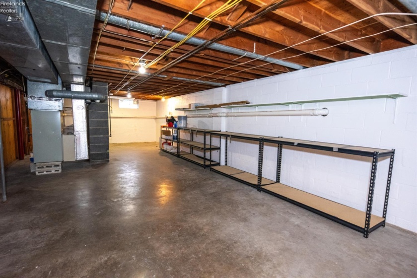 103 Roger Avenue, Bellevue, 44811, 3 Bedrooms Bedrooms, ,2 BathroomsBathrooms,Residential,For Sale,Roger,20262208