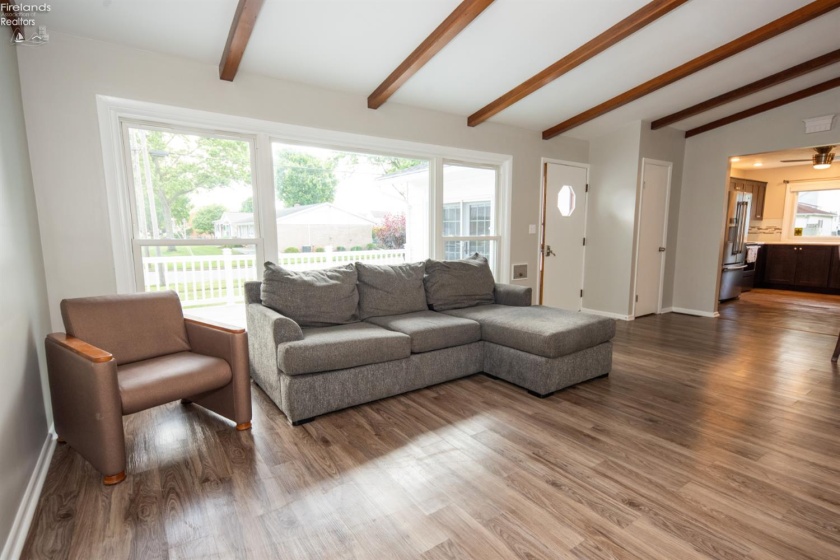 103 Roger Avenue, Bellevue, 44811, 3 Bedrooms Bedrooms, ,2 BathroomsBathrooms,Residential,For Sale,Roger,20262208
