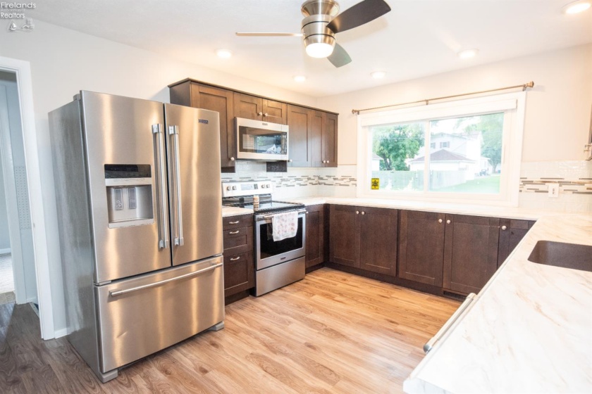 103 Roger Avenue, Bellevue, 44811, 3 Bedrooms Bedrooms, ,2 BathroomsBathrooms,Residential,For Sale,Roger,20262208