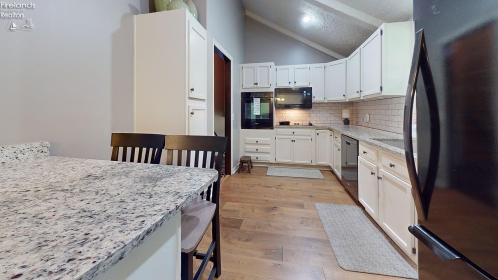 4285 State Route 103, Willard, 44890, 2 Bedrooms Bedrooms, ,3 BathroomsBathrooms,Residential,For Sale,State Route 103,20262205