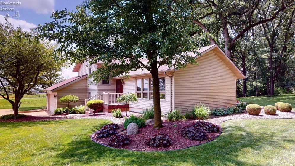 4285 State Route 103, Willard, 44890, 2 Bedrooms Bedrooms, ,3 BathroomsBathrooms,Residential,For Sale,State Route 103,20262205