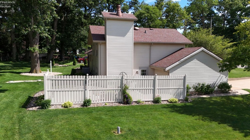 4285 State Route 103, Willard, 44890, 2 Bedrooms Bedrooms, ,3 BathroomsBathrooms,Residential,For Sale,State Route 103,20262205