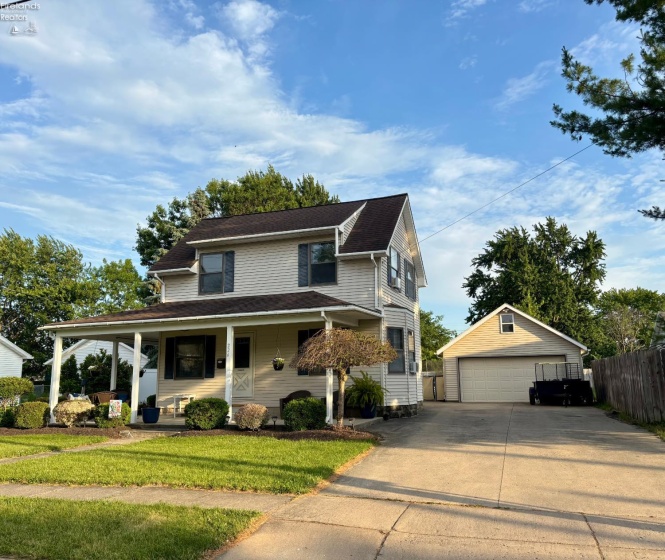 226 White Street, Clyde, 43410, 4 Bedrooms Bedrooms, ,1 BathroomBathrooms,Residential,For Sale,White,20262132