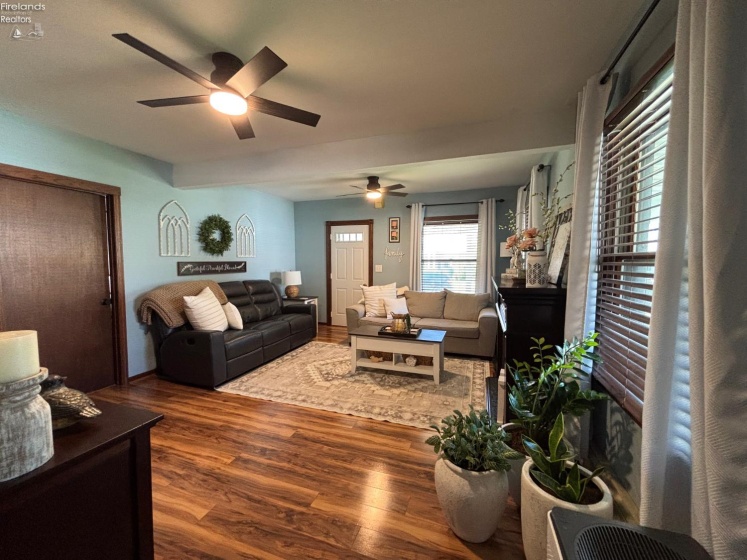 226 White Street, Clyde, 43410, 4 Bedrooms Bedrooms, ,1 BathroomBathrooms,Residential,For Sale,White,20262132