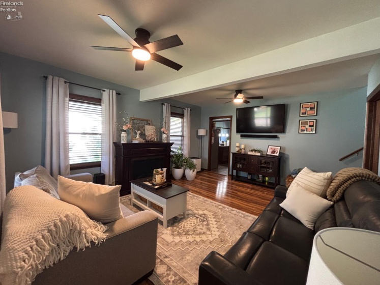 226 White Street, Clyde, 43410, 4 Bedrooms Bedrooms, ,1 BathroomBathrooms,Residential,For Sale,White,20262132