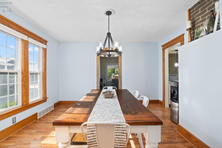 203 E. Main St., South Amherst, 44001, 3 Bedrooms Bedrooms, ,2 BathroomsBathrooms,Residential,For Sale,E. Main St.,20262177