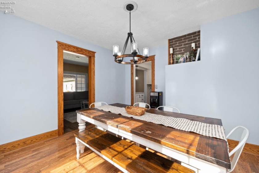 203 E. Main St., South Amherst, 44001, 3 Bedrooms Bedrooms, ,2 BathroomsBathrooms,Residential,For Sale,E. Main St.,20262177