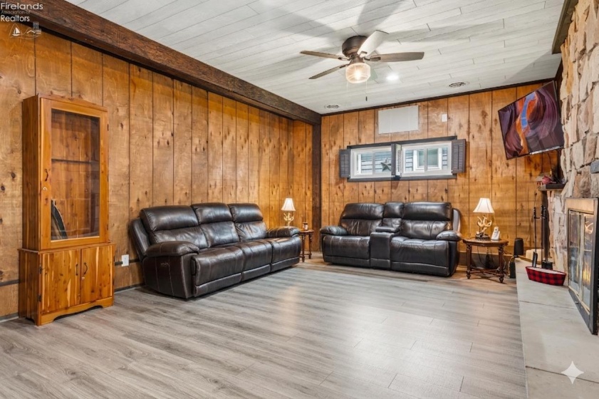 2086 Sugar Bush Road, Marblehead, 43440, 4 Bedrooms Bedrooms, ,3 BathroomsBathrooms,Residential,For Sale,Sugar Bush,20262219