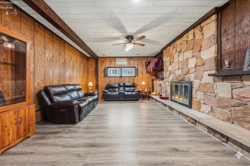 2086 Sugar Bush Road, Marblehead, 43440, 4 Bedrooms Bedrooms, ,3 BathroomsBathrooms,Residential,For Sale,Sugar Bush,20262219