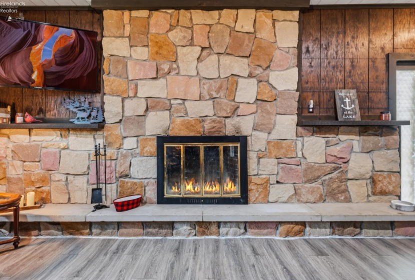2086 Sugar Bush Road, Marblehead, 43440, 4 Bedrooms Bedrooms, ,3 BathroomsBathrooms,Residential,For Sale,Sugar Bush,20262219