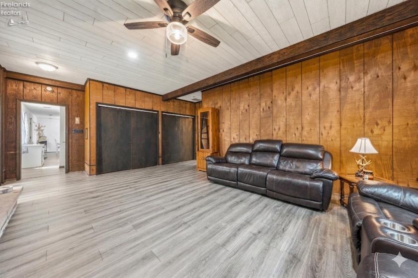 2086 Sugar Bush Road, Marblehead, 43440, 4 Bedrooms Bedrooms, ,3 BathroomsBathrooms,Residential,For Sale,Sugar Bush,20262219