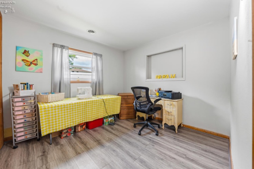 2086 Sugar Bush Road, Marblehead, 43440, 4 Bedrooms Bedrooms, ,3 BathroomsBathrooms,Residential,For Sale,Sugar Bush,20262219