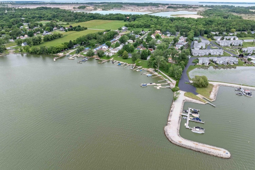 2086 Sugar Bush Road, Marblehead, 43440, 4 Bedrooms Bedrooms, ,3 BathroomsBathrooms,Residential,For Sale,Sugar Bush,20262219