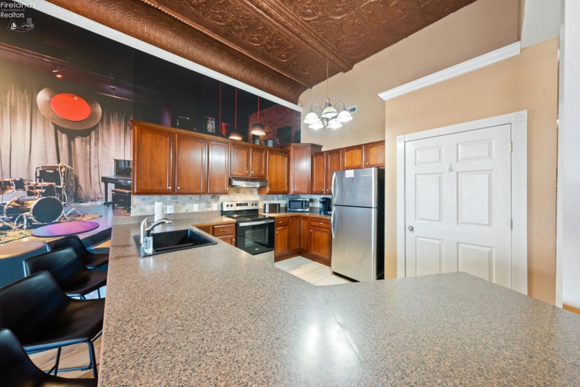 934 Washington Street, Sandusky, 44870, 3 Bedrooms Bedrooms, ,2 BathroomsBathrooms,Residential,For Sale,Washington,20262224