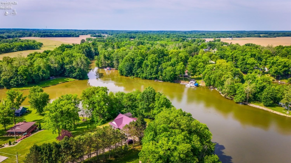 691 Timothy Drive, Willard, 44890, 2 Bedrooms Bedrooms, ,2 BathroomsBathrooms,Residential,For Sale,Timothy,20262147
