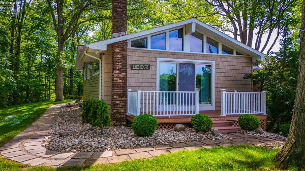 691 Timothy Drive, Willard, 44890, 2 Bedrooms Bedrooms, ,2 BathroomsBathrooms,Residential,For Sale,Timothy,20262147