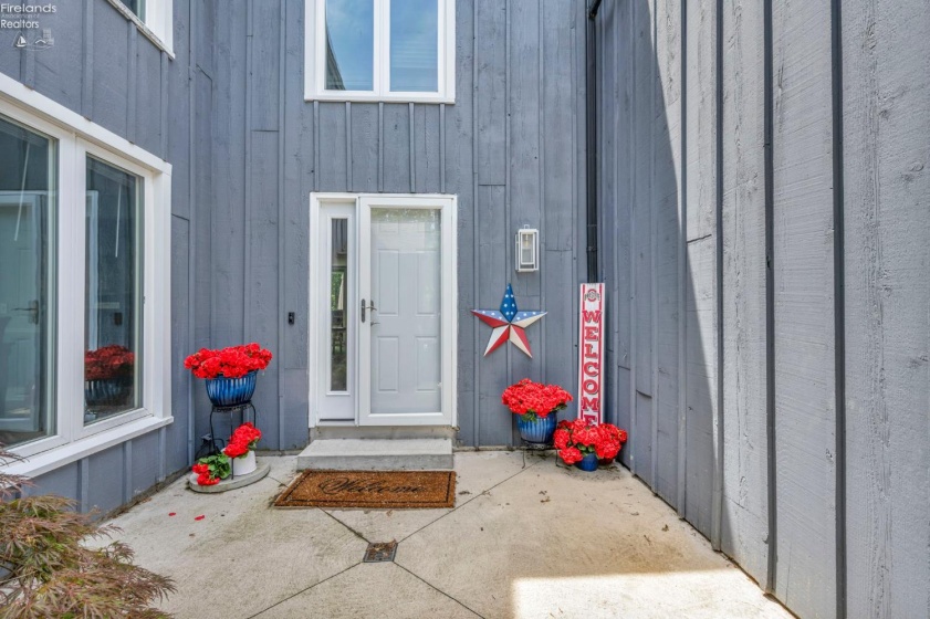 3931 Hilltop Drive, Huron, 44839, 4 Bedrooms Bedrooms, ,4 BathroomsBathrooms,Residential,For Sale,Hilltop,20262103