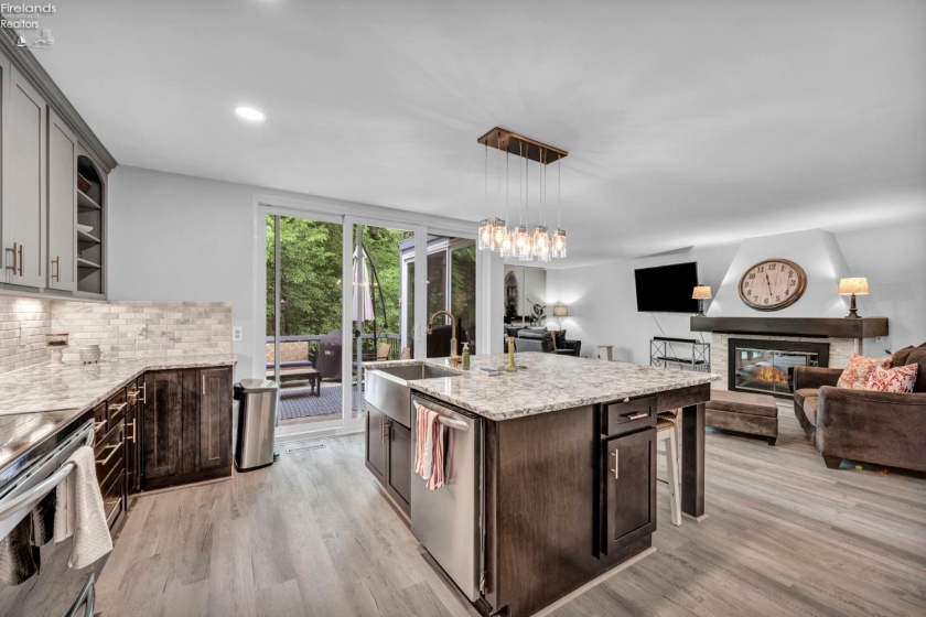 3931 Hilltop Drive, Huron, 44839, 4 Bedrooms Bedrooms, ,4 BathroomsBathrooms,Residential,For Sale,Hilltop,20262103