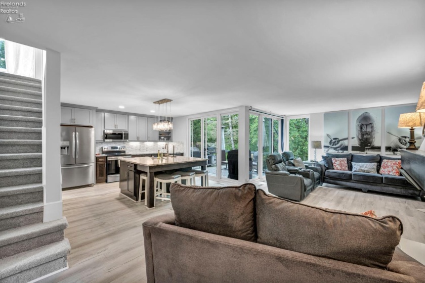 3931 Hilltop Drive, Huron, 44839, 4 Bedrooms Bedrooms, ,4 BathroomsBathrooms,Residential,For Sale,Hilltop,20262103