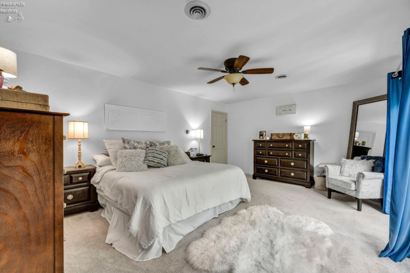 3931 Hilltop Drive, Huron, 44839, 4 Bedrooms Bedrooms, ,4 BathroomsBathrooms,Residential,For Sale,Hilltop,20262103